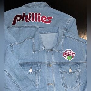 Phillies denim jacket ⚾️❤️